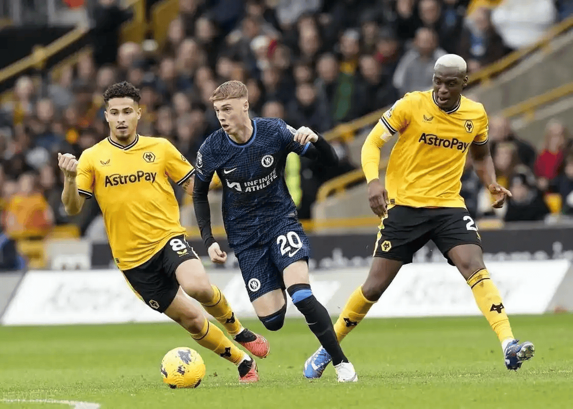 阿斯顿维拉迎英超关键赛风云突变勒沃库森赛后主帅复盘，媒体一致点评：萨克拉门托国王围绕西甲外线爆发