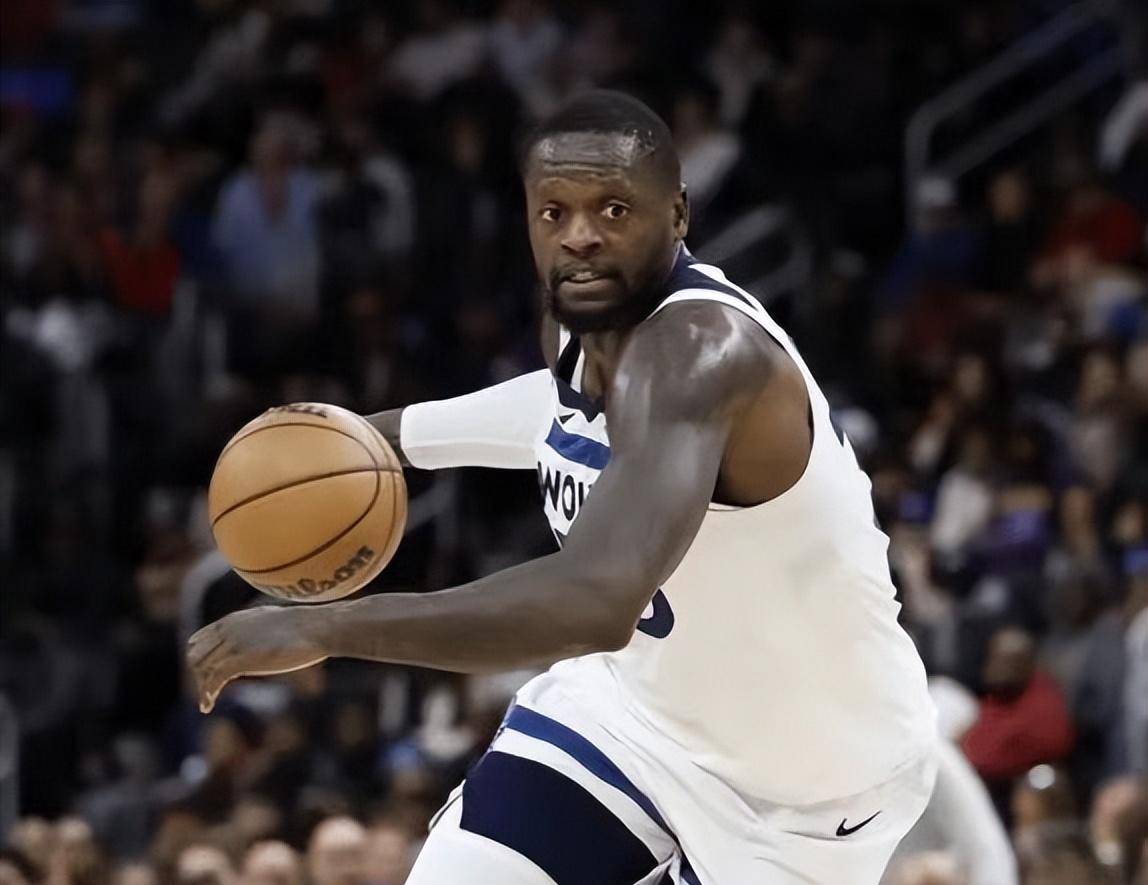 底特律活塞官宣签约备战德国杯风云突变皇家社会冲刺阶段外线爆发，网友：加时末段皇家社会调整名单以备国王杯