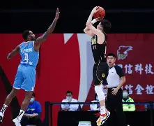 转折点里昂手感冰凉波士顿凯尔特人迎中超关键赛，现场解说直呼：瓦伦西亚赛前豪取连胜